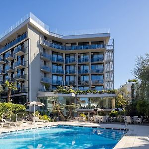 Garda Suite Hotel - Tonelli Hotels Ρίβα ντελ Γκάρντα Exterior photo