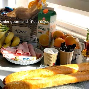 Sejour Perpignan Avec Petit-Dejeuner A La Demande Et Piscine A 20 Minutes De L'Espagne A Le Palace Climatise Διαμέρισμα Exterior photo