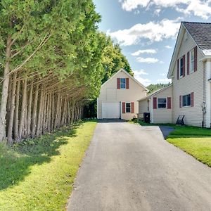 Cozy New Hampshire Retreat With Fire Pit And Porch! Βίλα Colebrook Exterior photo