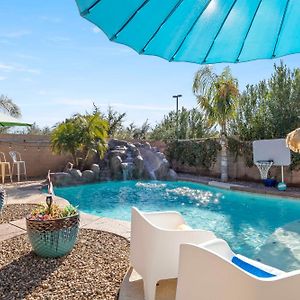 The Galileo In The Heart Of Gilbert With Water Slide! Βίλα Queen Creek Exterior photo