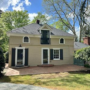 Newly Renovated Carriage House Βίλα Hillsborough Exterior photo