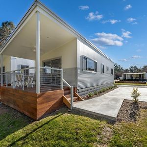 Painters Island Holiday Park Ξενοδοχείο Wangaratta Exterior photo