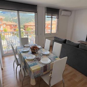 Apartament Acollidor Al Bergueda Διαμέρισμα Sant Jordi de Cercs Exterior photo