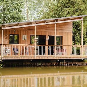 Le Chant Des Oiseaux - Chalet Βίλα Σαιν-Λο Exterior photo