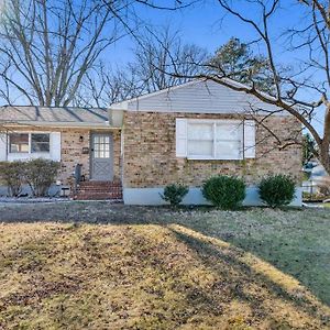 Cozy Rancher Minutes From Highway Βίλα Reisterstown Exterior photo