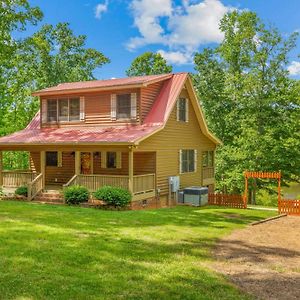 The Cozy Cabin On Lake Gaston Βίλα Bracey Exterior photo