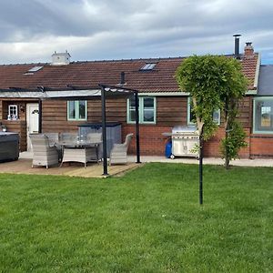 Rose Barn Hot Tub Holidays In The Cotswolds Βίλα Badsey Exterior photo