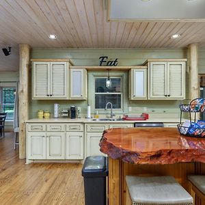 The Wagon Wheel Cabin Hot Tub Sleeps 10 Spacious Βίλα Killen Exterior photo