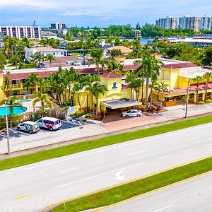 Oasis Boca Raton Ξενοδοχείο Exterior photo