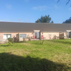 Eco-Gite A La Ferme D'Elles Βίλα Saint-Andre-de-l'Epine Exterior photo