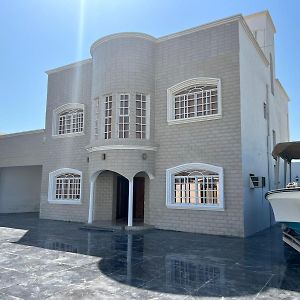 دار الضيافة Dar Aldhiafa Βίλα Hilf Exterior photo