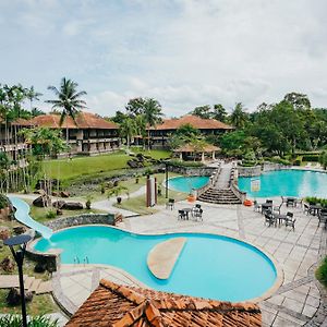 Sebana Cove Resort Pengerang Exterior photo