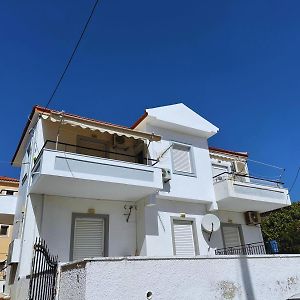 Lydias Apartment Παναγιούδα Exterior photo