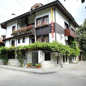 Oazis Family Hotel Λόβετς Exterior photo