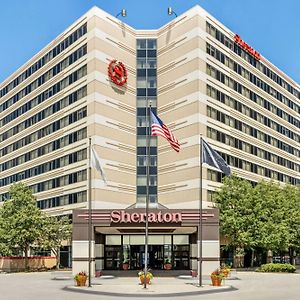 Sheraton Suites Chicago O'Hare Rosemont Exterior photo