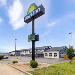 Days Inn By Wyndham Μαϊάμι Exterior photo