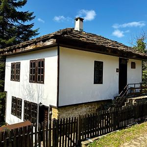 Guest House Petko Kichukov Bozhentsi Exterior photo