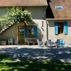 Gite Familial Avec Piscine, Loisirs Et Nature Pres De Souvigny - Fr-1-489-231 Βίλα Exterior photo