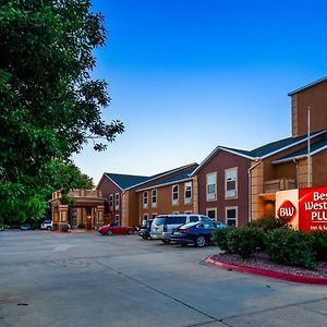 Best Western Plus Midwest Inn And Suites Salina Exterior photo