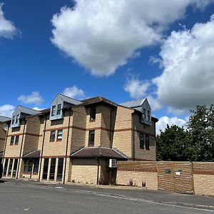 Riverside House Ξενοδοχείο Cirencester Exterior photo