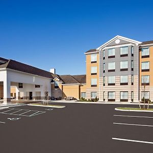 Homewood Suites By Hilton Ronkonkoma Exterior photo