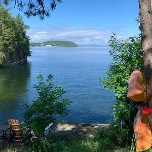 Finlays Cove On The Lake Βίλα Colchester Exterior photo