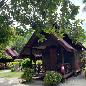 The Reef Chalet - Perhentian Besar Ξενοδοχείο Kampong Pasir Hantu Exterior photo