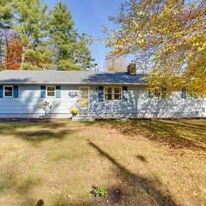 1 Mi To Dtwn Cottage With Large Yard In Stockbridge Exterior photo