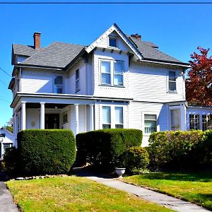 The White House Ξενοδοχείο Plainfield Exterior photo