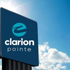 Clarion Pointe Μιλγουόκι Exterior photo