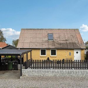 2 Bedroom Amazing Home In Odder Exterior photo