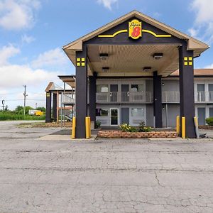 Super 8 By Wyndham Millbury/Toledo Ξενοδοχείο Exterior photo