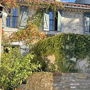 Le Domaine De La Tuilerie - Gite De Charme En Bord De Riviere Avec Piscine Βίλα Servies-en-Val Exterior photo