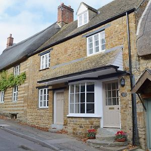 The Old Sweet Shop Βίλα Hook Norton Exterior photo