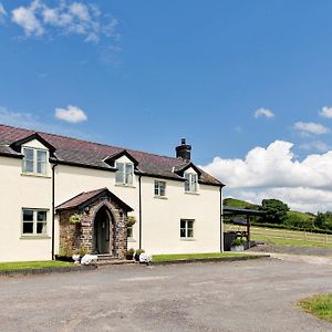 Finest Retreats - The Welsh Farmhouse Βίλα Αμπερίστγουιθ Exterior photo