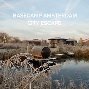 Basecamp Amsterdam Ξενοδοχείο Exterior photo