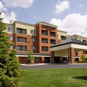 Courtyard By Marriott Akron Stow Ξενοδοχείο Exterior photo