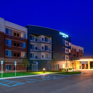 Courtyard By Marriott Detroit Farmington Ξενοδοχείο Farmington Hills Exterior photo