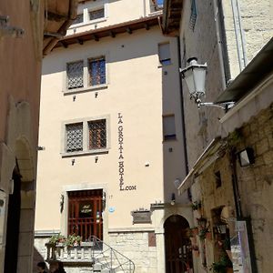 La Grotta Hotel Σαν Μαρίνο Exterior photo