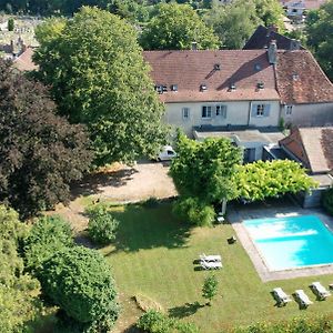 De Passage Chez Lili Bed and Breakfast Poligny  Exterior photo