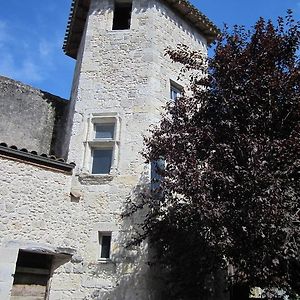 Chambre D'Hotes La Tour De Brazalem Bed and Breakfast Nérac Room photo