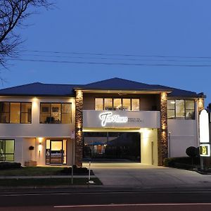 Tea House Motor Inn Μπέντιγκο Exterior photo