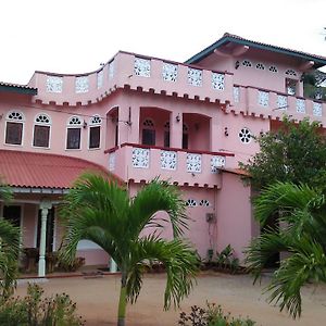 A Rajadhani Rest Ξενοδοχείο Anuradhapura Exterior photo