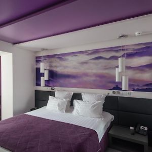 Ahotels Design Style On Tolstogo Νοβοσιμπίρσκ Room photo