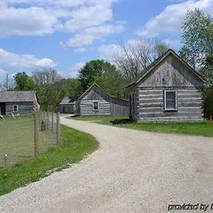 Galena Log Cabin Getaway Ξενοδοχείο Exterior photo