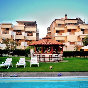 Iliahtida Apartments Ροβιές Exterior photo