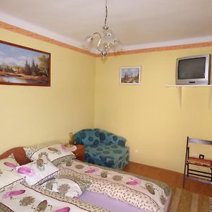 Kovacs Vendeghaz Ξενοδοχείο Zalaegerszeg Room photo