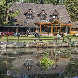 Auberge Du Bord Des Eaux - Demi-Pension Assuree Sur Reservation Ξενοδοχείο Saint-Amand-les-Eaux Exterior photo