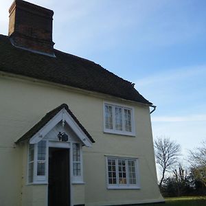 Leggatts Farm Bed and Breakfast Debden Exterior photo