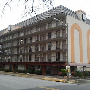 Studio 9 Inn & Suites Decatur Exterior photo